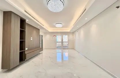Apartment - 2 Bedrooms - 3 Bathrooms for sale in East Porto Drive - Porto Arabia - The Pearl Island - Doha