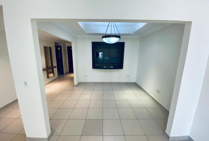 956302 - صورة العقار 3