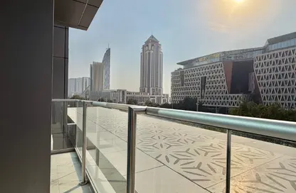 Apartment - 1 Bedroom - 2 Bathrooms for rent in Marina Tower 23 - Marina District - Lusail