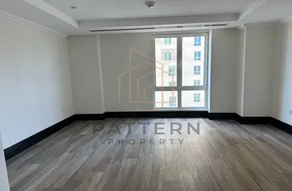 Apartment - Studio - 1 Bathroom for rent in Viva Central - Viva Bahriyah - The Pearl Island - Doha