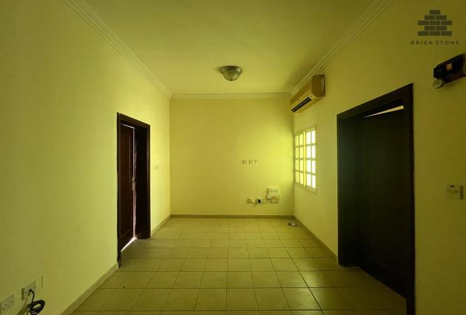 914625 - Property Image 2