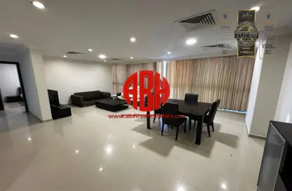 Apartment - 2 Bedrooms - 3 Bathrooms for rent in Corniche Road - Corniche Road - Doha