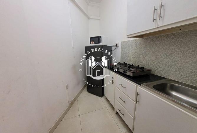 980610 - Property Image 3