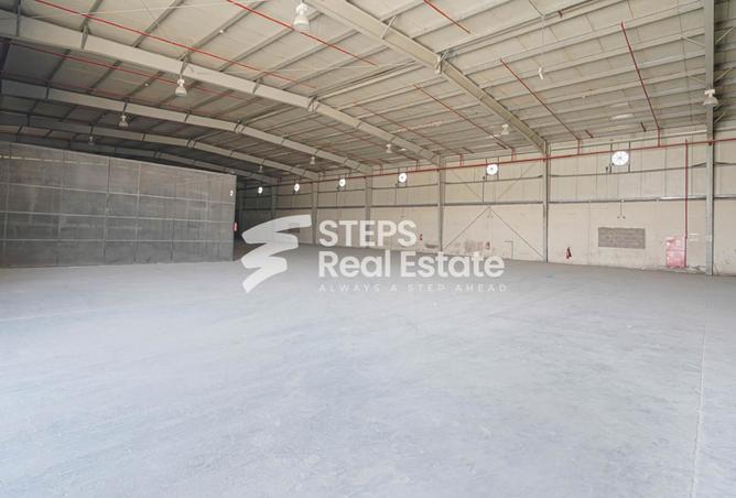 971465 - Property Image 3