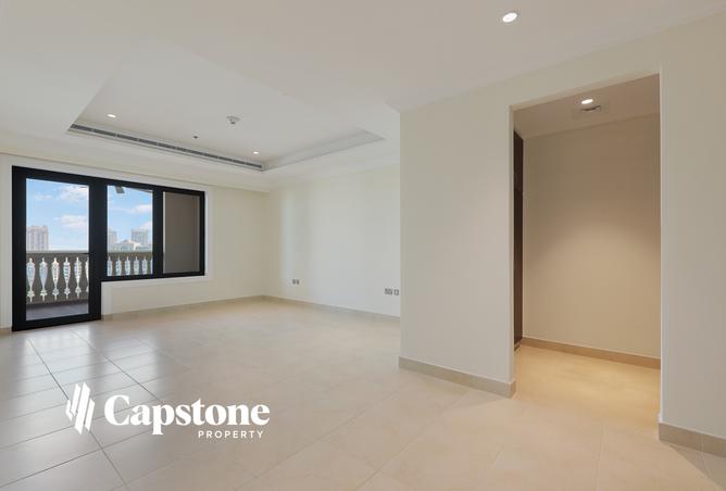 932685 - Property Image 3