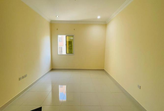 994263 - Property Main Image