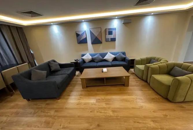 999745 - Property Image 3