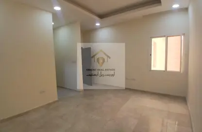 Apartment - 3 Bedrooms - 3 Bathrooms for rent in Al Nasr Street - Al Nasr - Doha