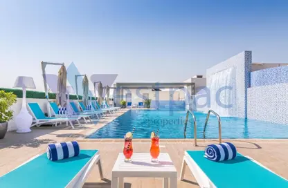 Apartment - 2 Bedrooms - 2 Bathrooms for rent in Al Sadd Road - Al Sadd - Doha