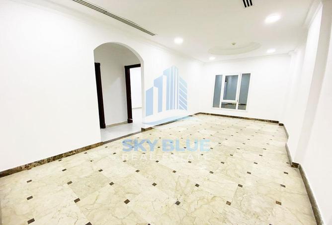 704902 - Property Main Image