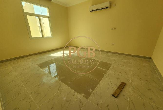 943013 - Property Image 3