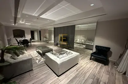 Apartment - 1 Bedroom - 2 Bathrooms for rent in East Porto Drive - Porto Arabia - The Pearl Island - Doha