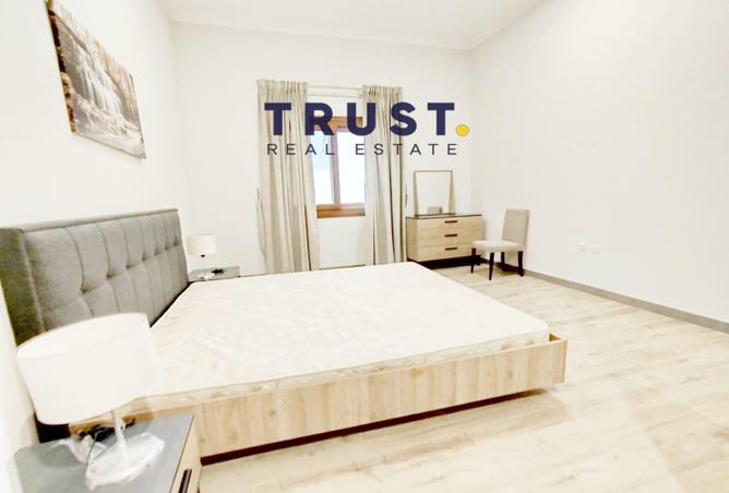 930311 - Property Image 3
