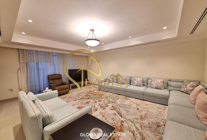 934889 - Property Image 3