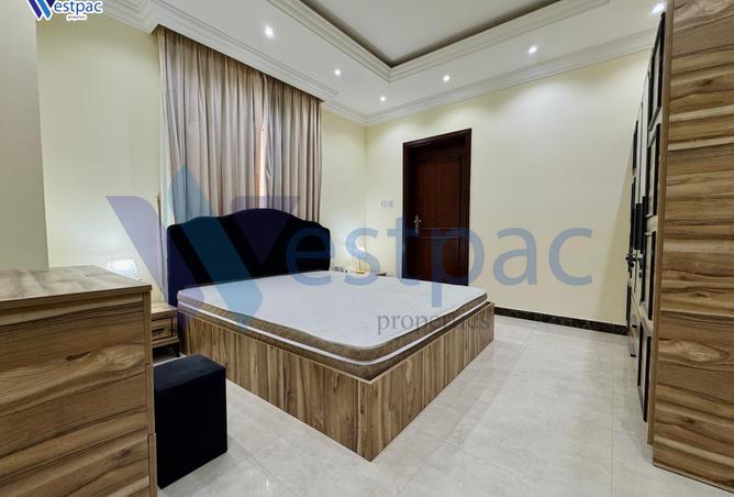 891643 - Property Image 3