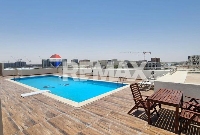 920296 - Property Image 2
