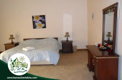 Room / Bedroom image for: Apartment - 1 Bedroom - 1 Bathroom for rent in Omar Al Mukhtar Street - Diplomatic Area - Doha, Image 1