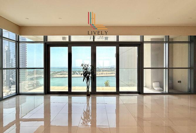 942393 - Property Image 2