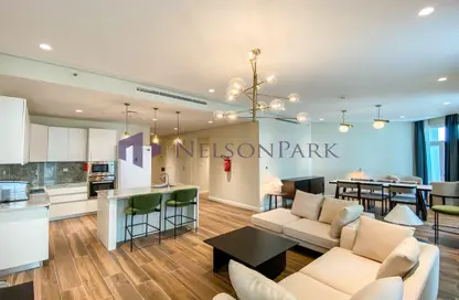 Apartment - 2 Bedrooms - 4 Bathrooms for rent in Floresta Gardens - Floresta Gardens - The Pearl Island - Doha