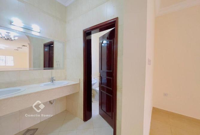 929519 - Property Image 3