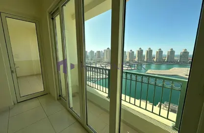 Apartment - 2 Bedrooms - 3 Bathrooms for rent in Viva East - Viva Bahriyah - The Pearl Island - Doha