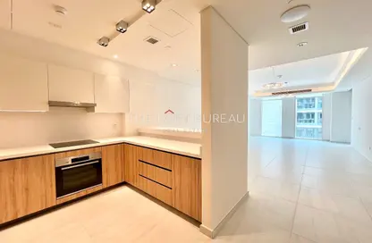 Apartment - 1 Bedroom - 2 Bathrooms for rent in Gewan Island - The Pearl Island - Doha