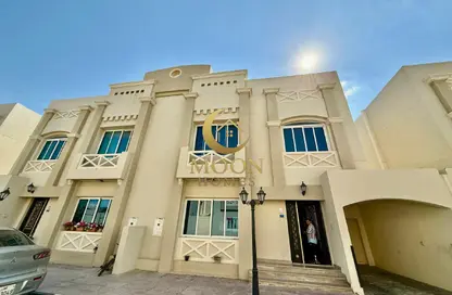 فيلا - 2 غرف نوم - 3 حمامات للايجار في شارع المطار القديم - طريق المطار القديم - الدوحة فيلا - 2 غرف نوم - 3 حمامات للايجار في شارع المطار القديم - طريق المطار القديم - الدوحة