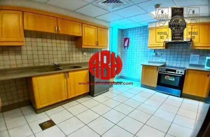 Apartment - 3 Bedrooms - 4 Bathrooms for rent in West Bay Tower - West Bay - West Bay - Doha
