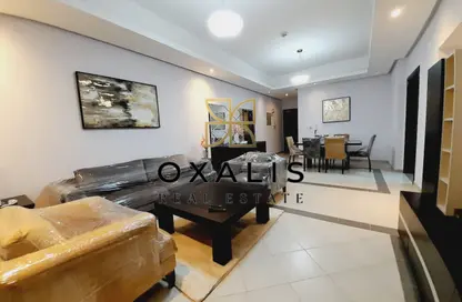 Apartment - 2 Bedrooms - 2 Bathrooms for rent in Anas Street - Fereej Bin Mahmoud North - Fereej Bin Mahmoud - Doha