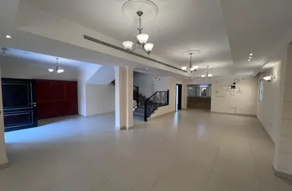 Villa - 3 Bedrooms - 3 Bathrooms for rent in Souk Al gharaffa - Al Gharrafa - Doha