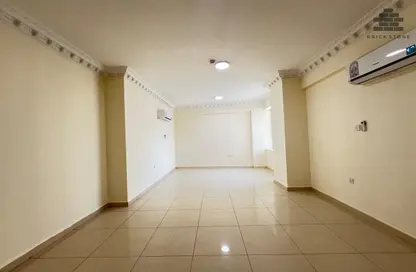 Apartment - 3 Bedrooms - 3 Bathrooms for rent in Muntazah 7 - Al Muntazah - Doha