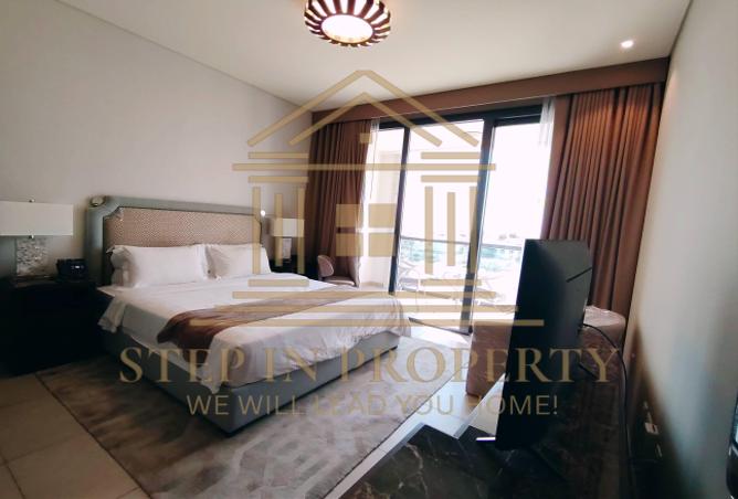 963498 - Property Image 3