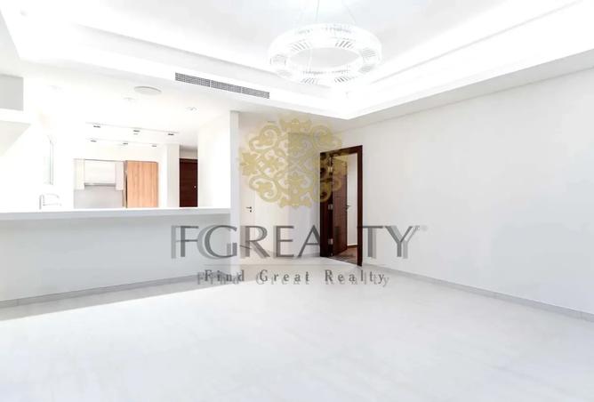 930803 - Property Image 3