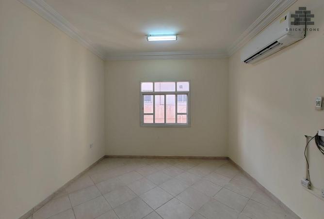 958519 - Property Image 3