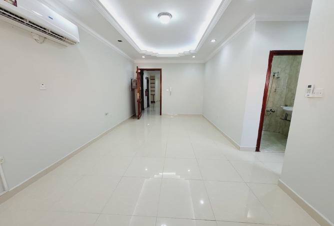 992751 - Property Image 2