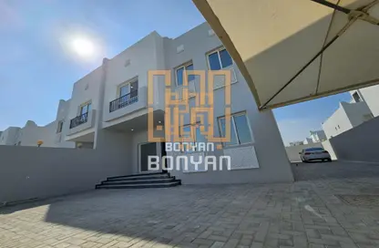 Villa - 5 Bedrooms - 5 Bathrooms for rent in Al Thumama - Al Thumama - Doha