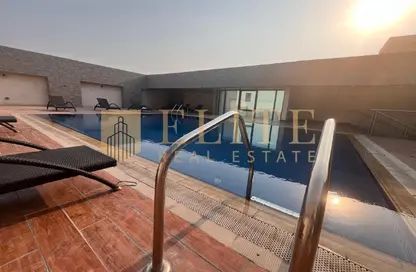 Apartment - 1 Bedroom - 2 Bathrooms for rent in Al Doha Plaza - Al Sadd - Al Sadd - Doha