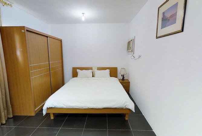 974008 - Property Main Image