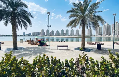 Townhouse - 1 Bedroom - 2 Bathrooms for rent in Viva West - Viva Bahriyah - The Pearl Island - Doha