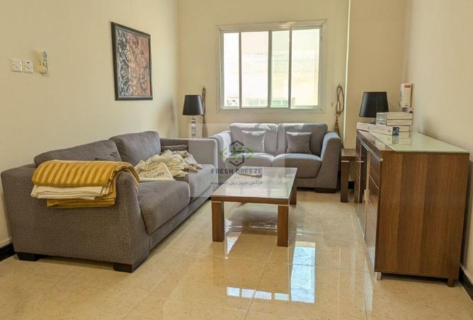 956176 - Property Image 3