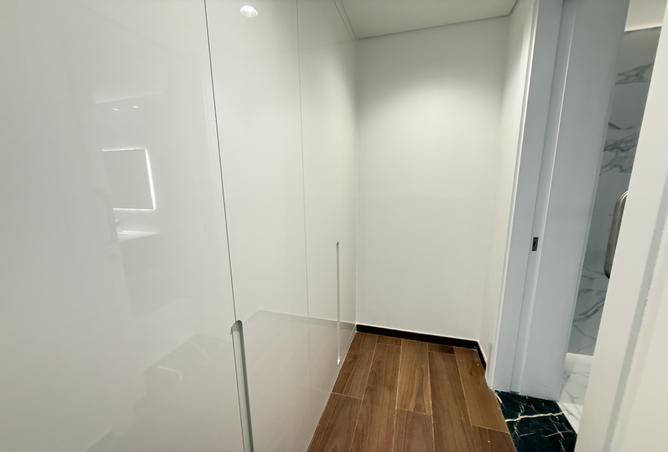 938212 - Property Image 3