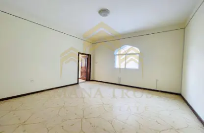 Empty Room image for: Villa - Studio - 3 Bathrooms for rent in D-Ring Road - D-Ring - Doha, Image 1
