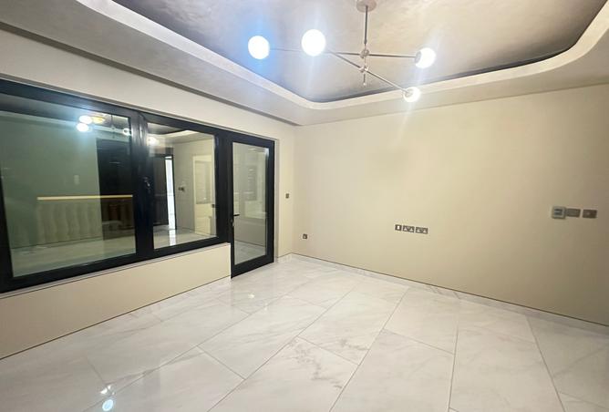 1010721 - صورة العقار 2