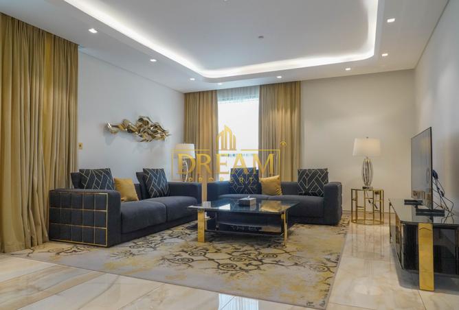 888153 - Property Image 2