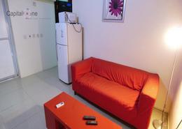 صورةغرفة المعيشة لـ: شقة - 1 غرفة نوم - 1 حمام للكراء في شارع ام السنيم - عين خالد - الدوحة, صورة 1
