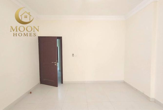 984391 - Property Image 2