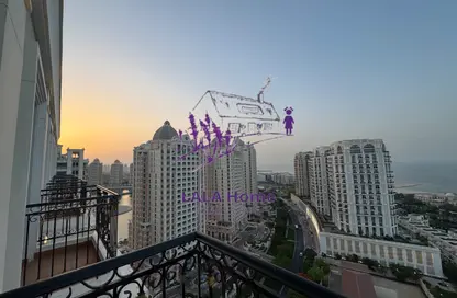 Apartment - 3 Bedrooms - 5 Bathrooms for rent in Floresta Gardens - Floresta Gardens - The Pearl Island - Doha