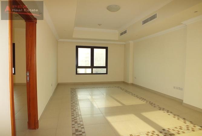 494424 - Property Image 2