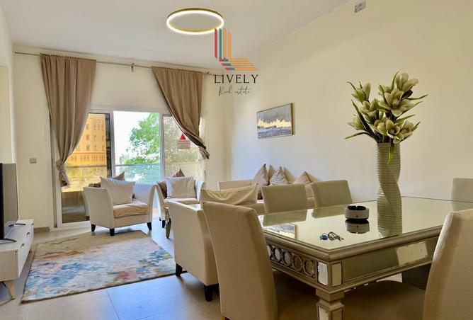 994398 - Property Main Image