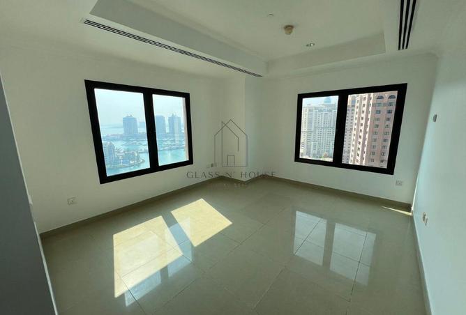 971294 - Property Image 3